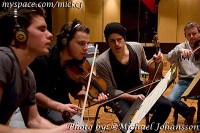 STRINGS - Poodles 20090111 MJ 8265