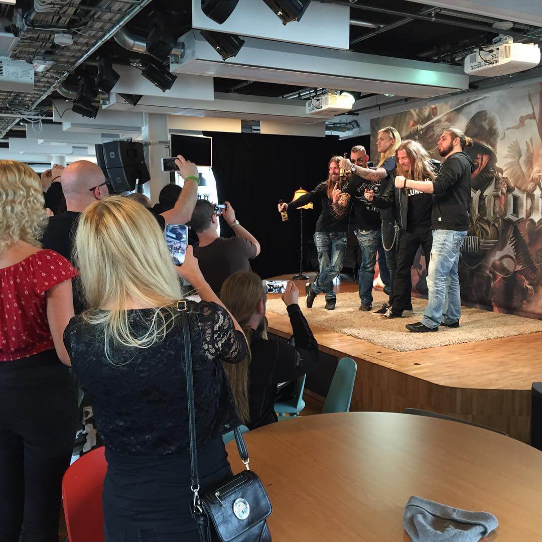 Många som behövde en bild på orkestern i går. - 1463924633